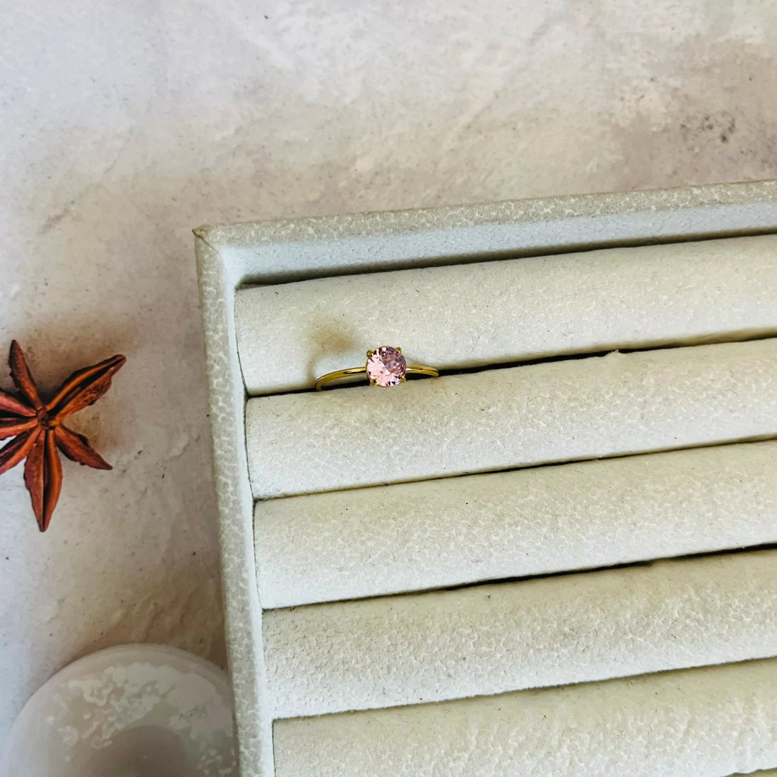 Glizz Adjustable Ring